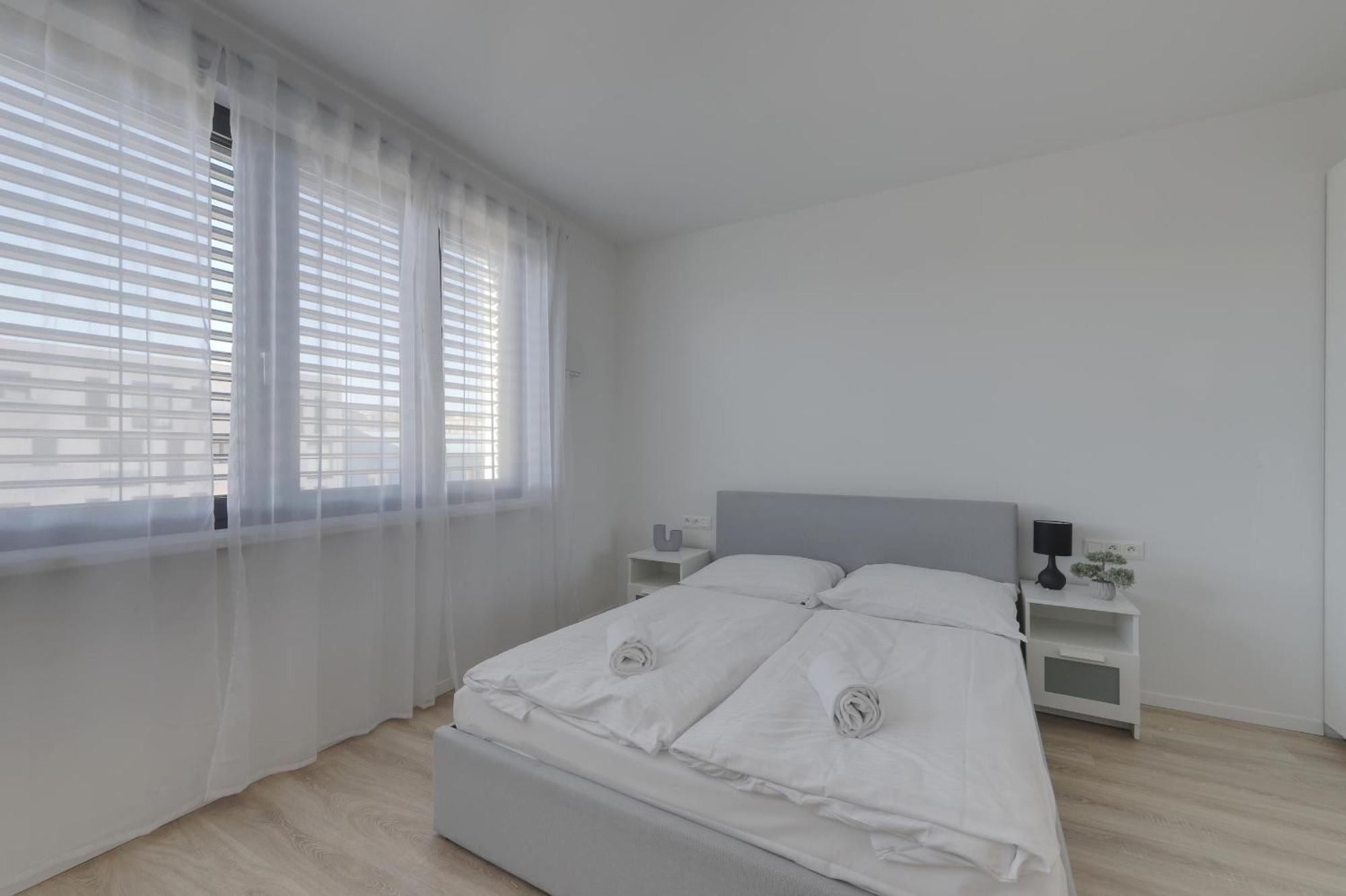 Bazova With Free Parking Apartmán Bratislava